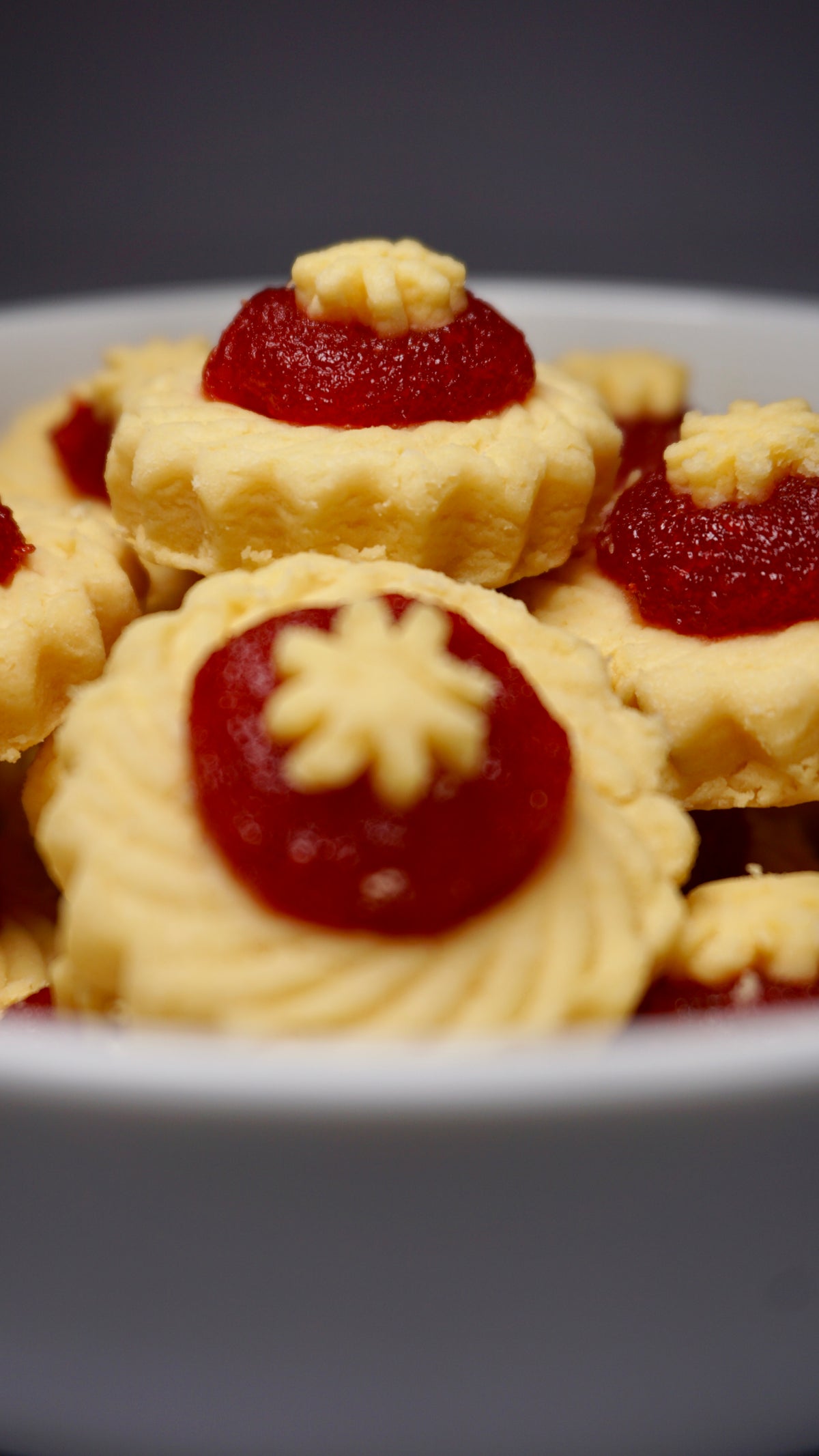 Tart Nenas Bunga Cantik (Traditional Nyonya Style Pineapple Jam Made With Homemade Pineapple Jam) Pre-Order
