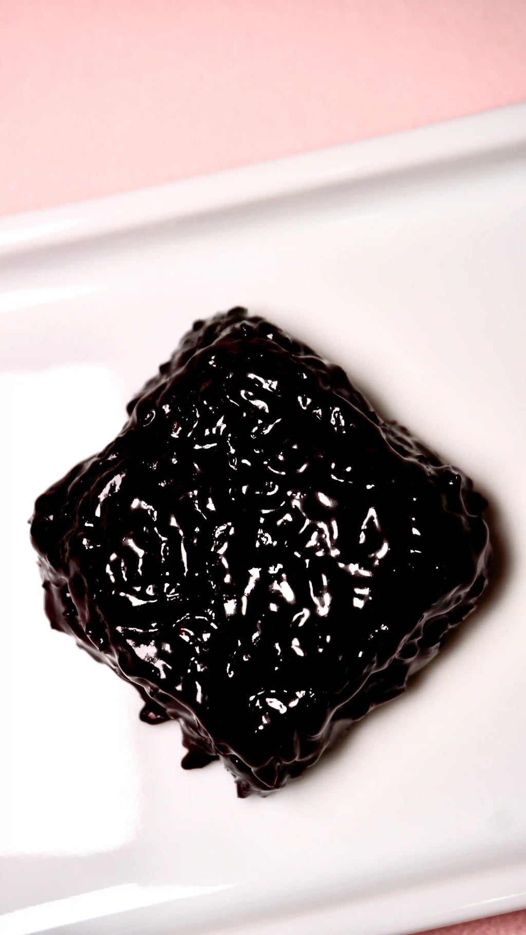Wajek Hitam Manis (Wajek Pulut Hitam) / Kavuni Arisi Mittai/ Kavuni Rice Sweet/ Wajik Ketan Hitam (A traditional Malay steamed sweet cake made with 100% pure high-quality Gula Melaka and fresh coconut cream extract) Pre-Order