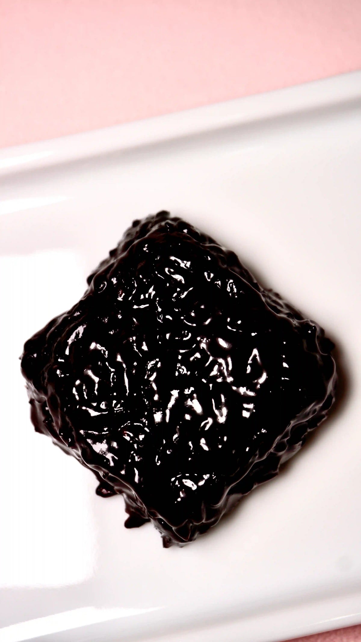 Wajek Hitam Manis (Wajek Pulut Hitam) / Kavuni Arisi Mittai/ Kavuni Rice Sweet/ Wajik Ketan Hitam (A traditional Malay steamed sweet cake made with 100% pure high-quality Gula Melaka and fresh coconut cream extract) Pre-Order