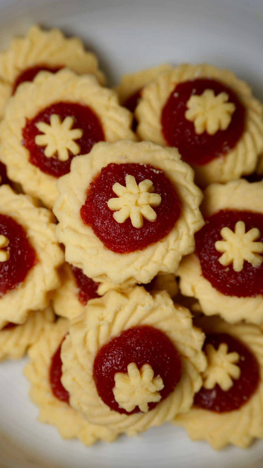 Tart Nenas Bunga Cantik (Traditional Nyonya Style Pineapple Jam Made With Homemade Pineapple Jam) Pre-Order