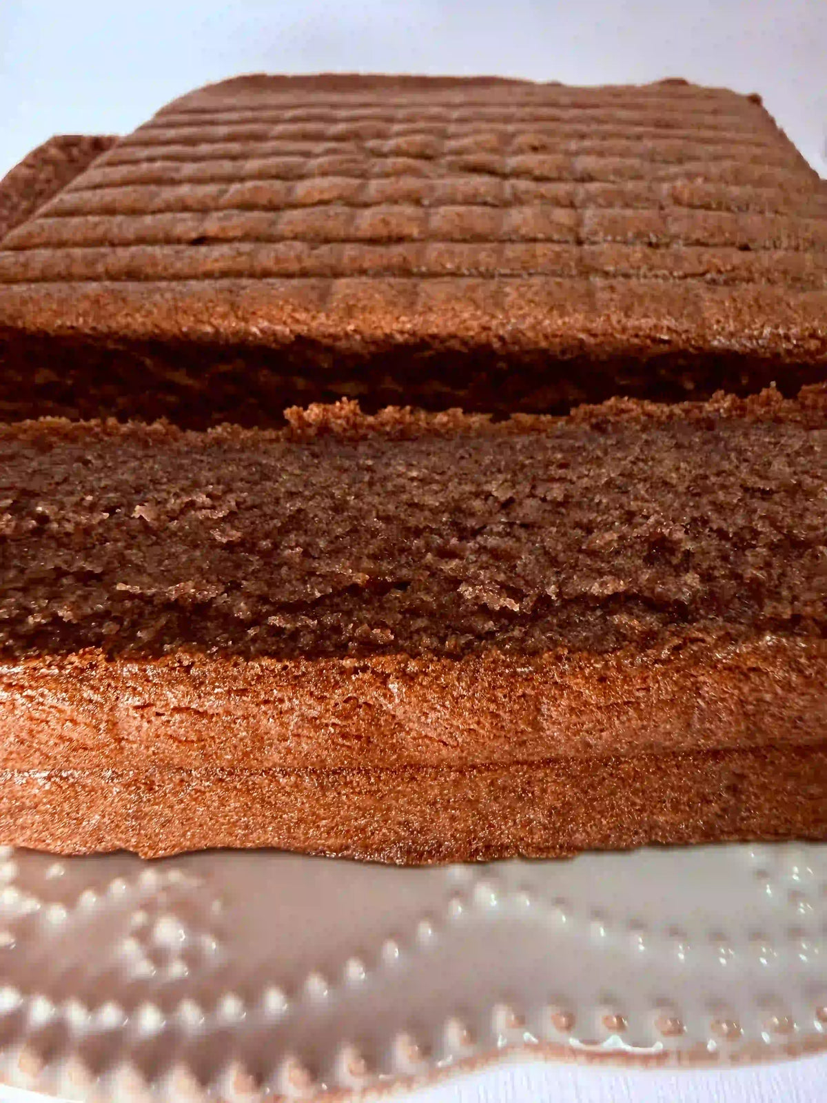 Pulut Hitam Hati Emas Butter Cake (European Style Butter Cake Enriched With Black Glutinous Rice Flour, Fresh Coconut Cream and Gula Melaka) Pre-Order