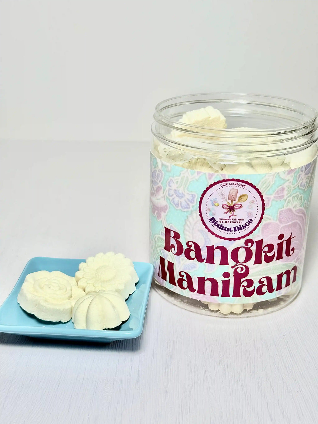 Bangkit Manikam (Traditional Malay Style Tapioca Cookies Enriched With Coconut Cream) Pre-Order
